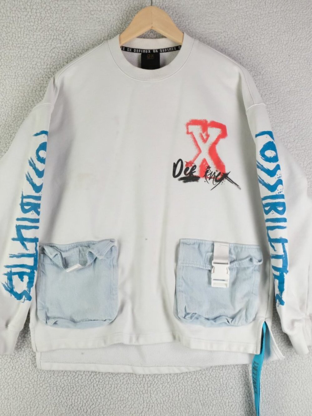 Dx DefineX Sweatshirt Mens Medium White Crew Graffiti Graphic Streetwear